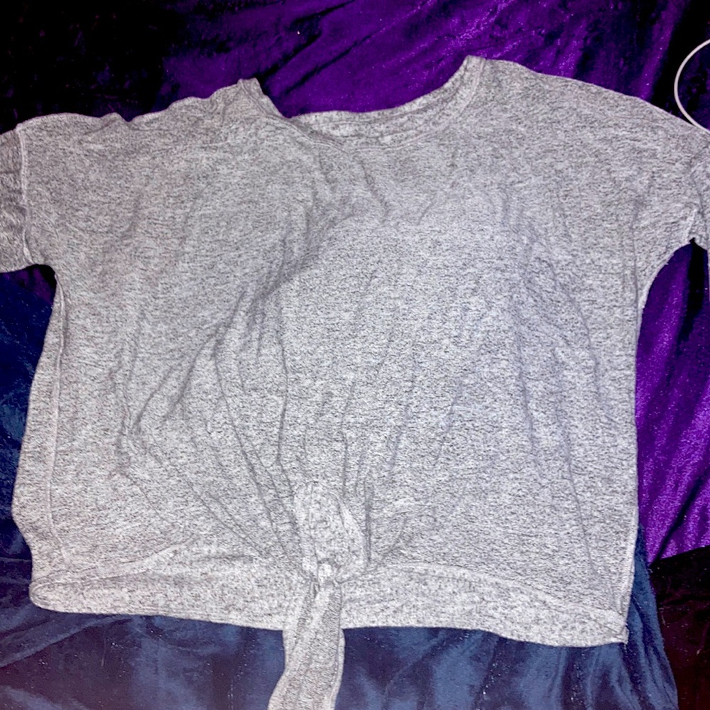 This is a long sleeve shirt